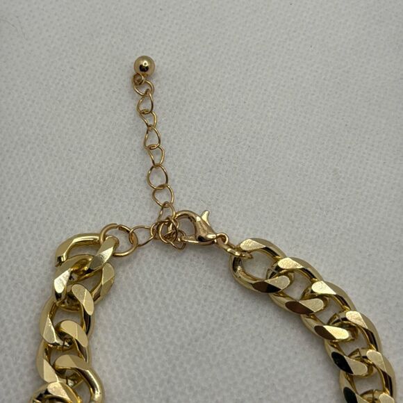 Brand New!! Stainless steel cuban chain bracelet - Picture 2 of 3